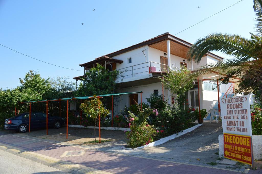 Theodore Apartments 자하로 객실 사진